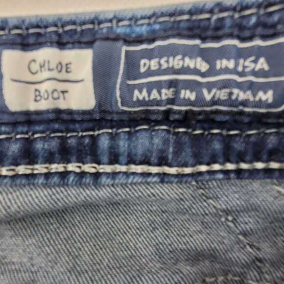 Miss Me Jeans Women's 33 Blue Chloe Boot Cut Damage on right hip see pics - Picture 5 of 16